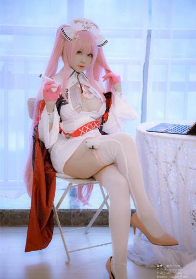 地铁蓝衣女51分钟完整版_BD韩语免费观看超清